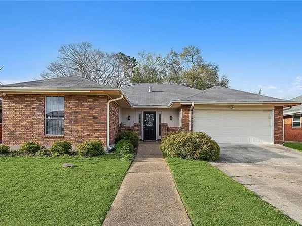 2312 Stall Dr, Harvey, LA 70058