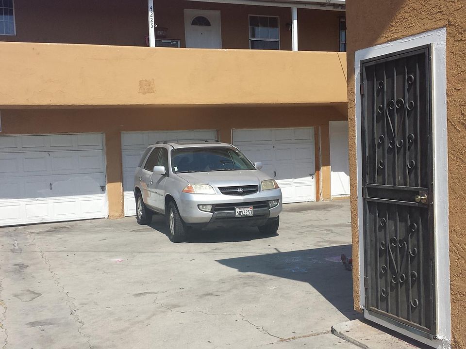 1st image of 4225 S Normandie Ave