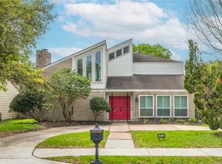 1502 S Kirkwood Rd, Houston, TX 77077