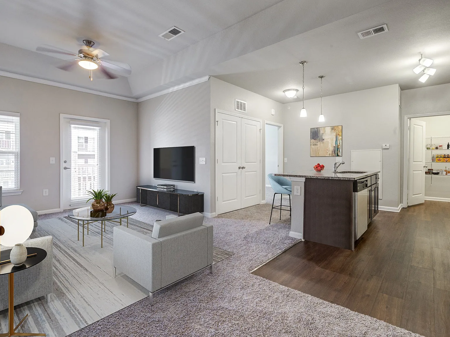 Creekside at Greenlawn Apartment Homes — Photo 3