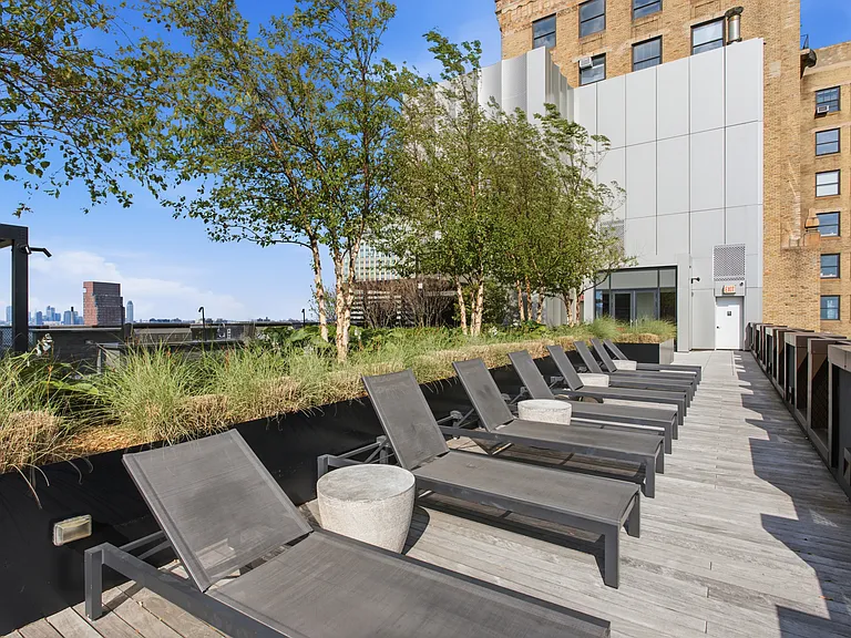 200 Montague St #15E — Photo 20