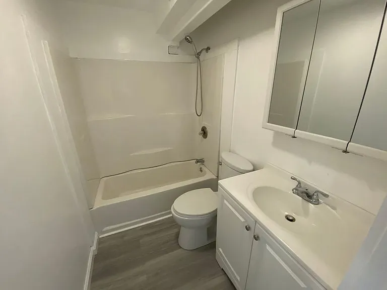 1027 41st Ave #7 — Photo 5
