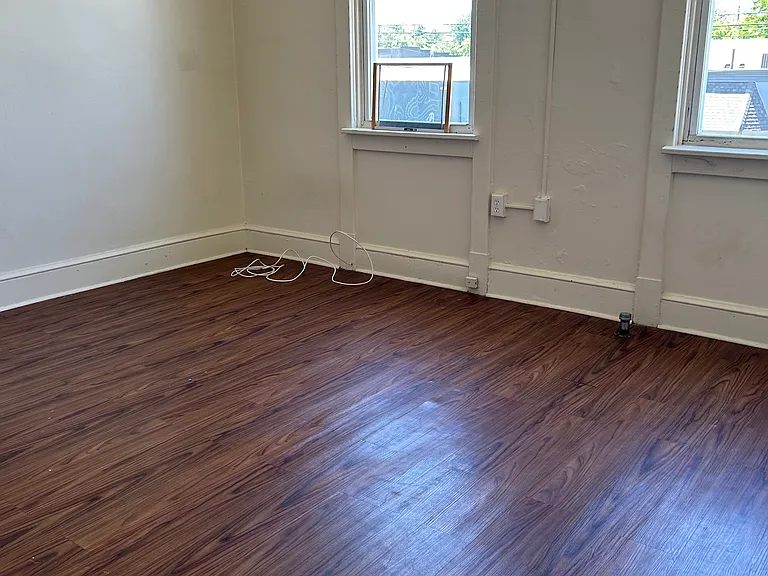 654 N Prospect St #4 — Photo 7