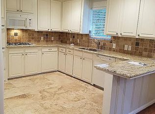 9302 Willowview Ln, Houston, TX 77080