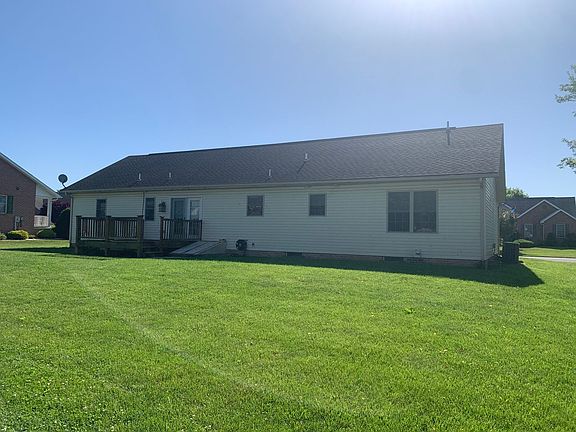 5th image of 317 Roseann Dr