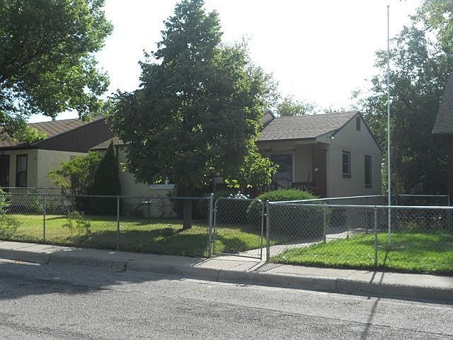 2nd image of 202 Park Ave