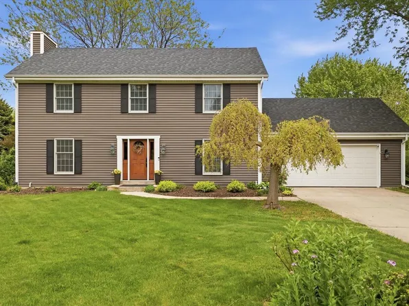 660 Weidman COURT, Cedarburg, WI 53012