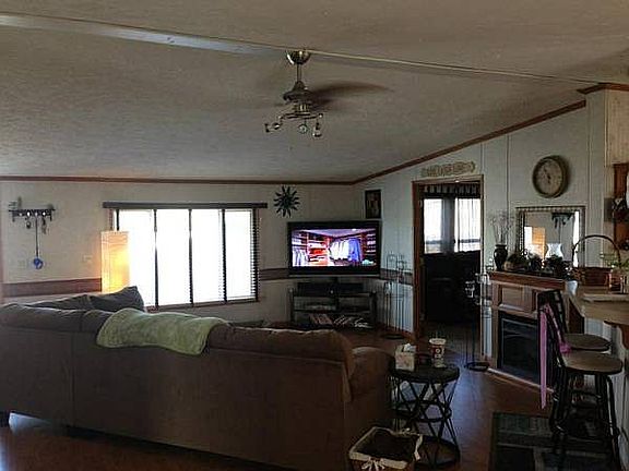 living room looking in den