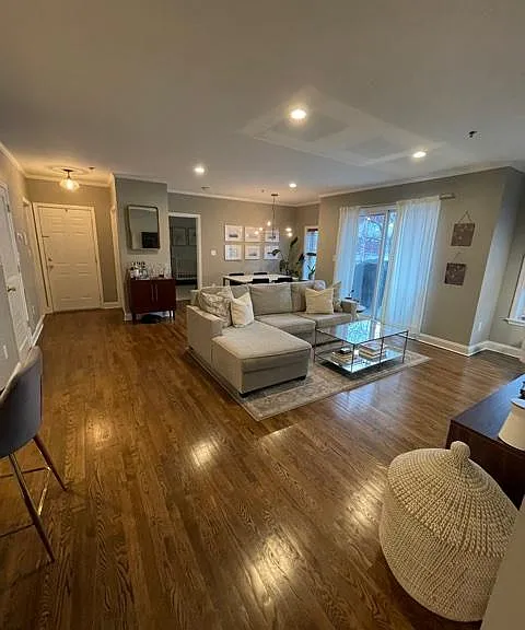 621 Monroe St #2B — Photo 3