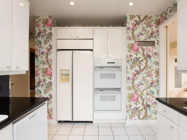 1 Central Park West image 4 of 15