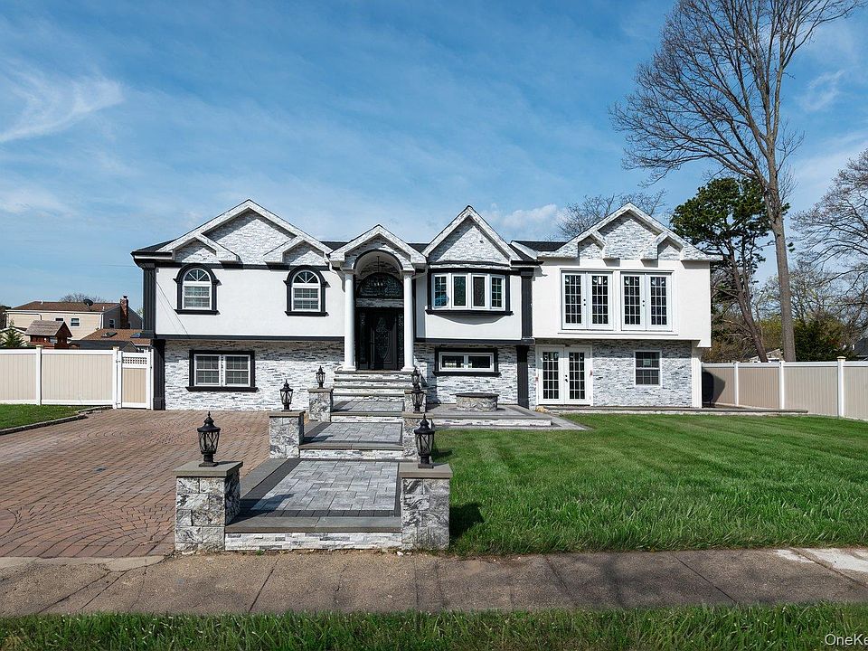 1st image of 478 Mayflower Avenue