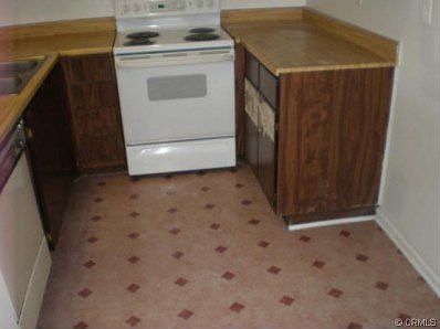 5th image of 25023 Peachland Ave Unit 255