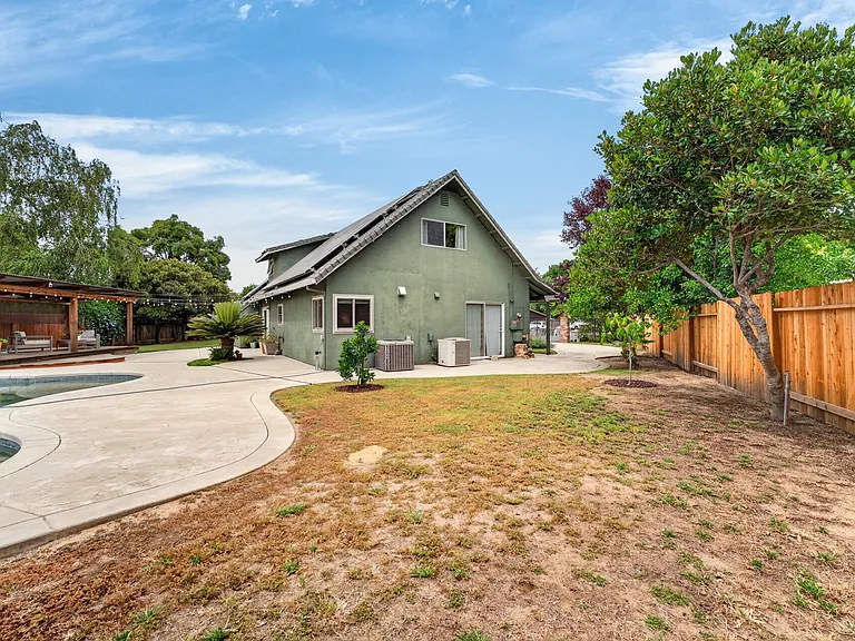 420 Colusa Pl — Photo 57