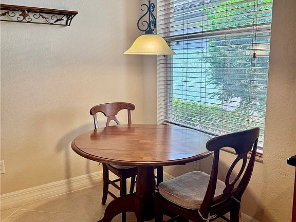 5th image of 10419 Carolina Willow Dr