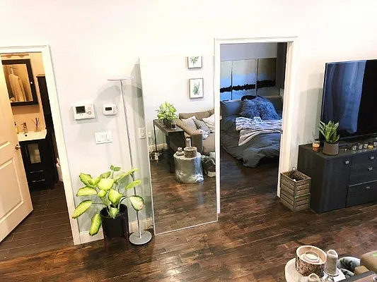 Rented by ABCO Commercial Properties, LLC | media 23