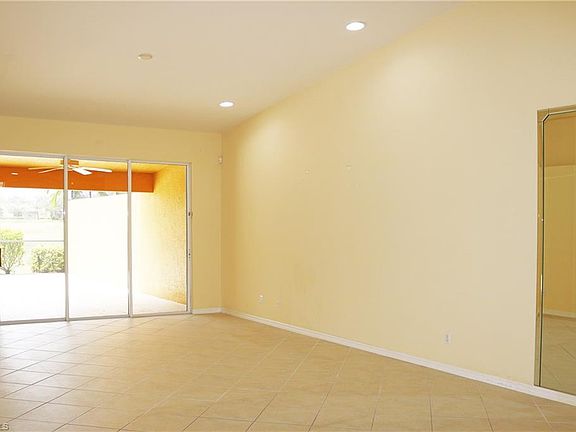3rd image of 15166 CORTONA WAY