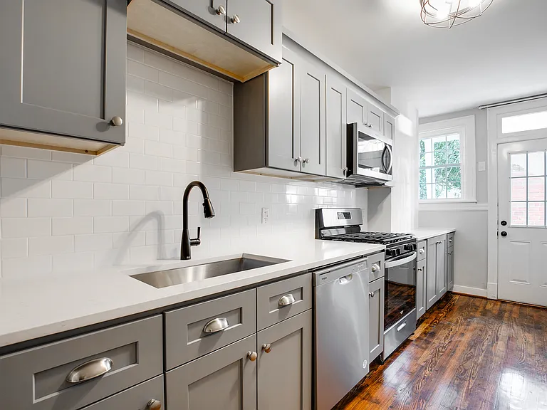 3137 Park Ave #1 — Photo 4