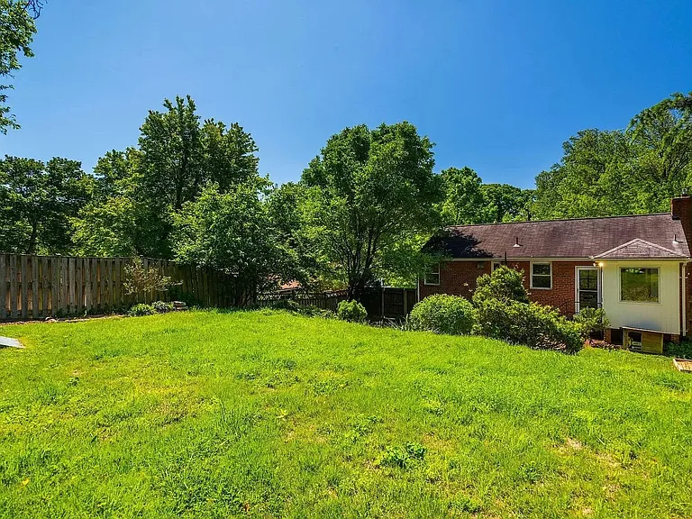3317 Glenway Dr — Photo 28