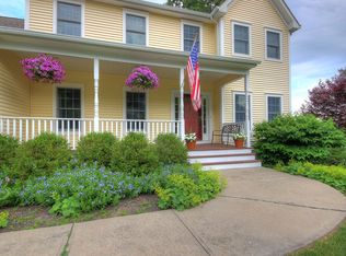48 Laura Ln, Warwick, NY 10990