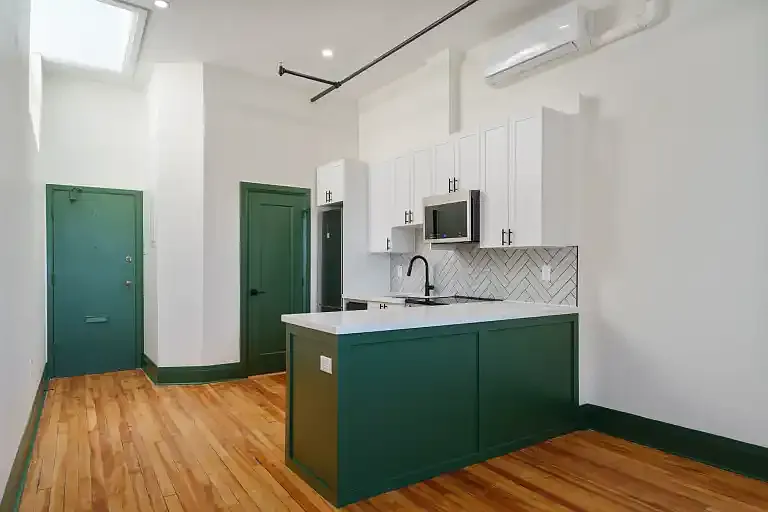 Studio, 1.0 bath, 345 sqft, $1,450 — Photo 4