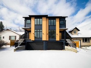 1415 E 27th St SW, Calgary, AB T3C 1L4