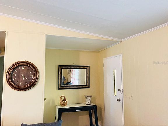 2nd image of 1885 Bramblewood Dr