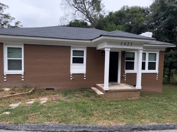 1425 Walls Ln, Macon, GA 31211