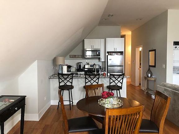 5th image of 3356 N Kenmore Ave #3F