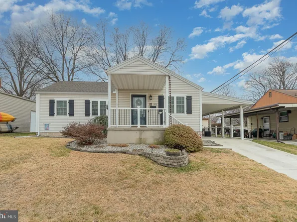 1713 Sherwood Rd, New Cumberland, PA 17070