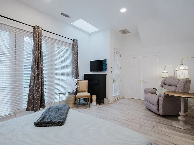 6 Sheldon Ln — Photo 39