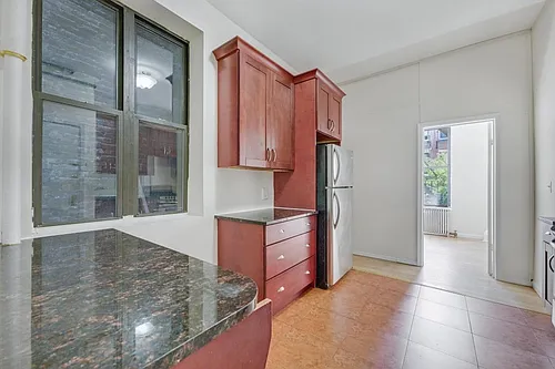 61 E 3rd St #3 Photo 1