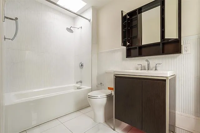 281.5 2nd St #3 — Photo 9