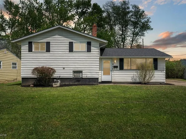 6705 Tupelo Dr, Bedford Heights, OH 44146