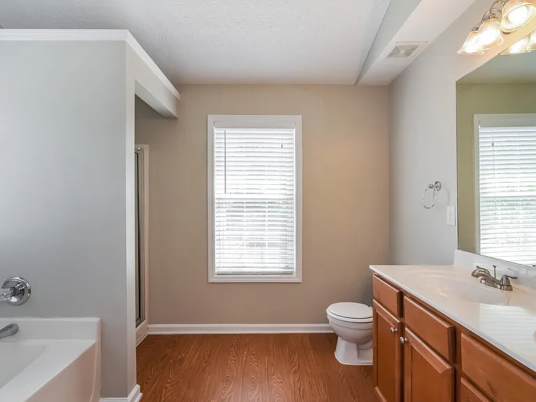 3088 Heatherbrook Trce — Photo 12