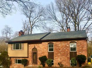 1124 Oak View Dr, Crownsville, MD