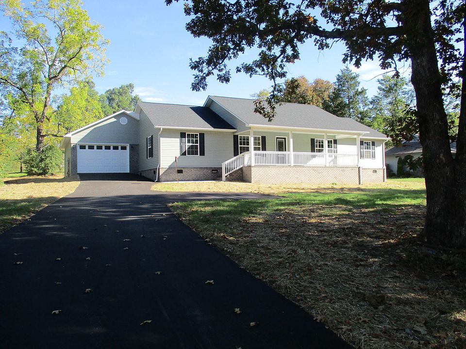1st image of 872 Waterview Dr