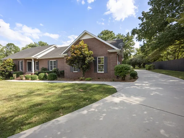 318 Tulip Tree Trl, Estill Springs, TN 37330