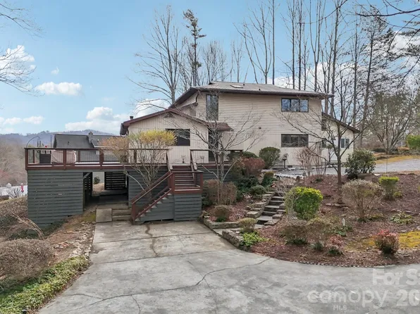 623 Owensby Rd, Hendersonville, NC 28792