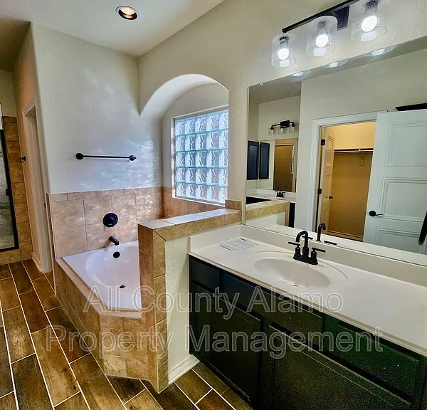 8831 Kallison Arbor — Photo 14
