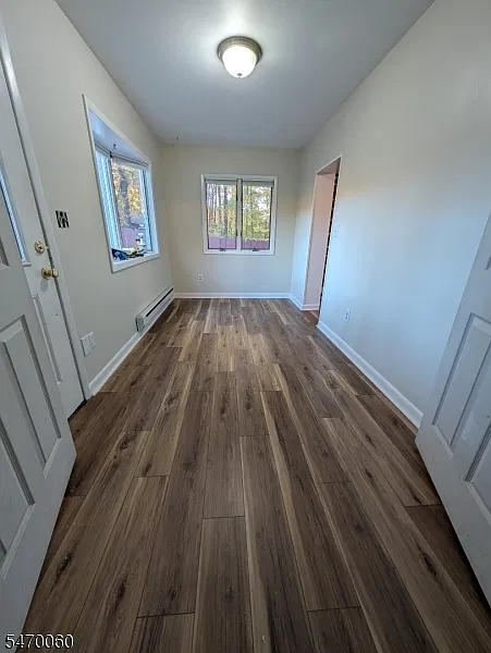 2 bed, 1.0 bath, $2,800 — Photo 2