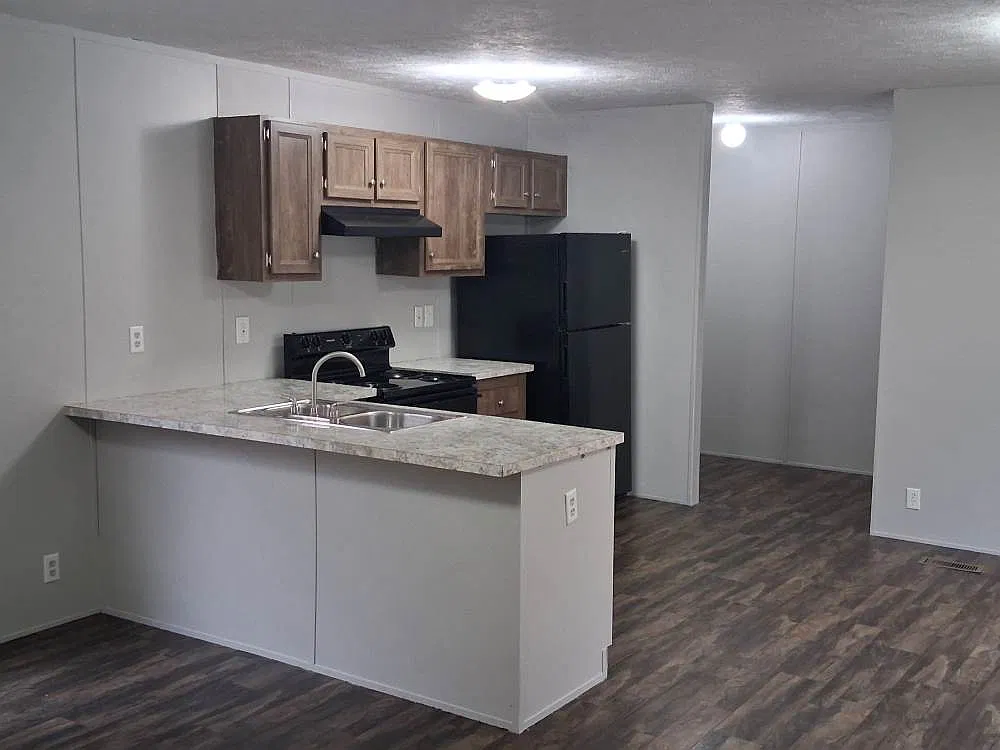 3 bed, 1034 sqft, $1,199 — Photo 3