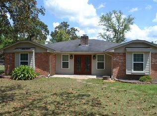 12293 Willis Waukegan Rd, Conroe, TX 77303