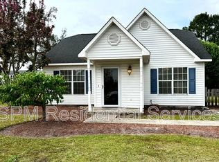 807 Gordon Woods Rd, Wilmington, NC 28411