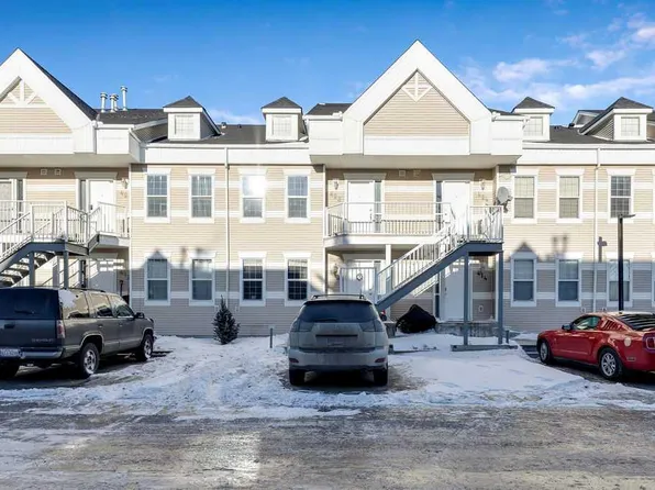 103 S Strathaven Dr #423, Strathmore, AB T1P 1W3