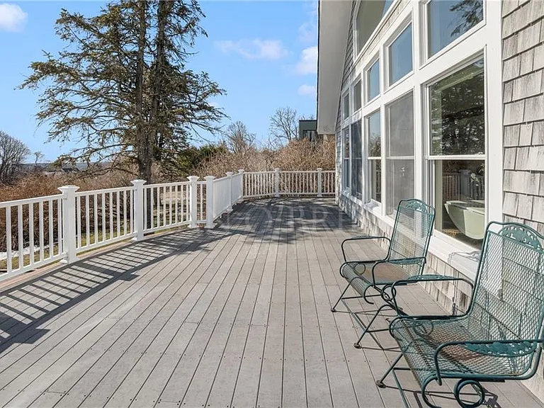 143 Summit Ave — Photo 22