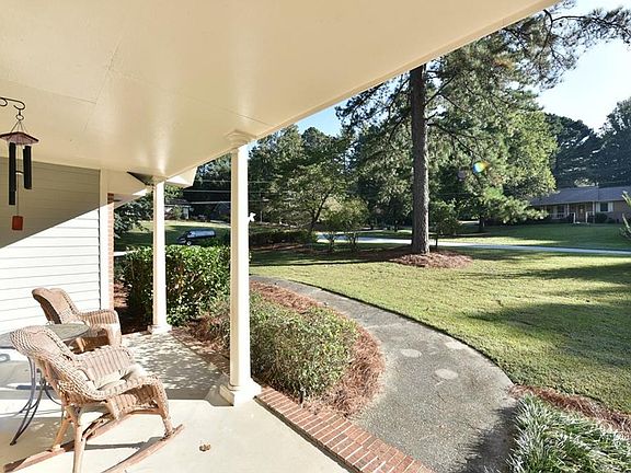 3rd image of 1836 Crossing Ct
