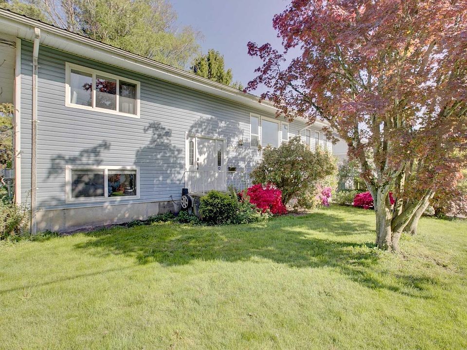 1st image of 8505 Howard Cres
