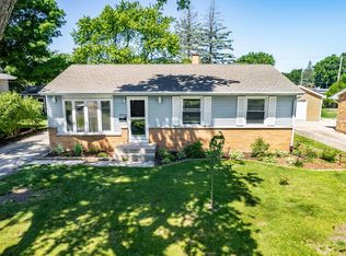 231 Reid Rd, Genoa, IL 60135