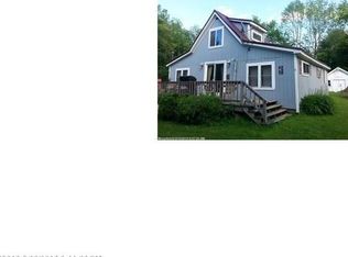 21 Fairview Ave, Newport, ME 04953