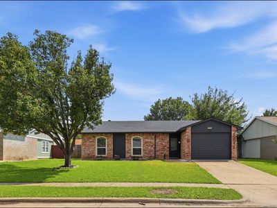 5216 Young Dr, The Colony, TX, 75056